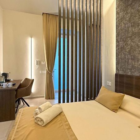 Shanti Rooms & Apartments Castello Bacoli Luaran gambar