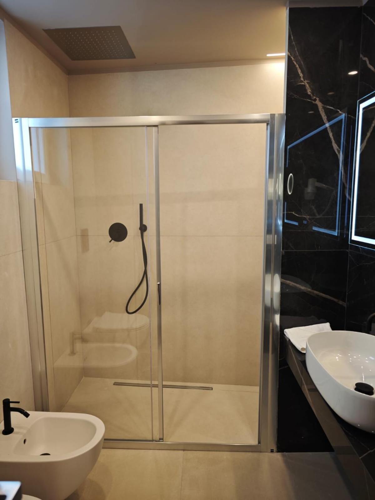 Shanti Rooms & Apartments Castello Bacoli Luaran gambar