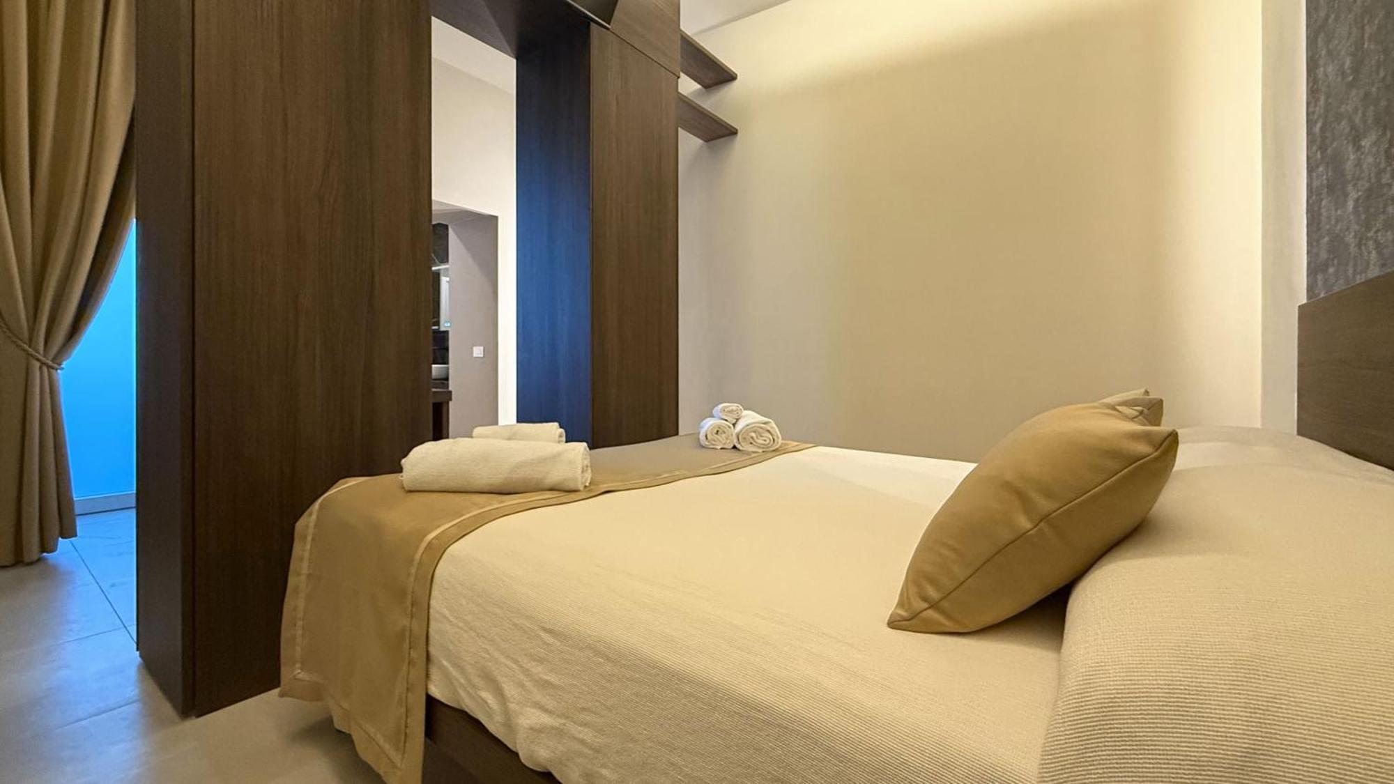 Shanti Rooms & Apartments Castello Bacoli Luaran gambar